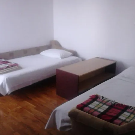 Apartments With Parking Space Zadar - Diklo - 13327 *