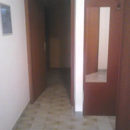 With A Parking Space - Diklo, - 13327 * زادار
