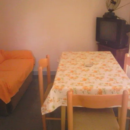 Apartments With Parking Space Zadar - Diklo - 13327 公寓 *