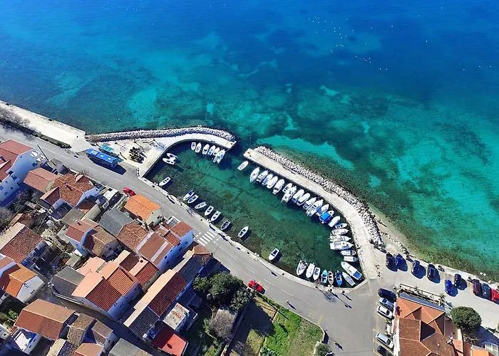 Apartments With Parking Space Zadar - Diklo, Zadar - 13327 Apartmán Zadar