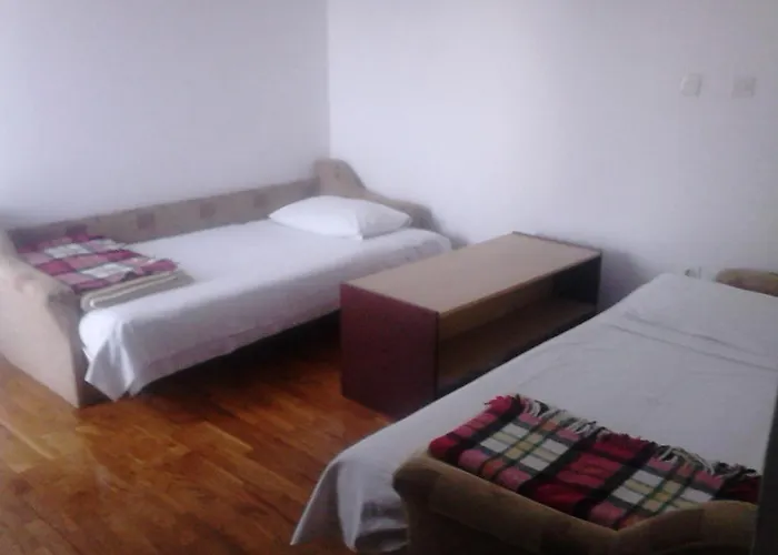 Apartments With Parking Space Zadar - Diklo - 13327 *