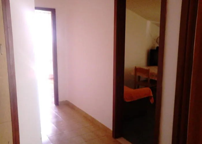 Apartments With Parking Space Zadar - Diklo - 13327
